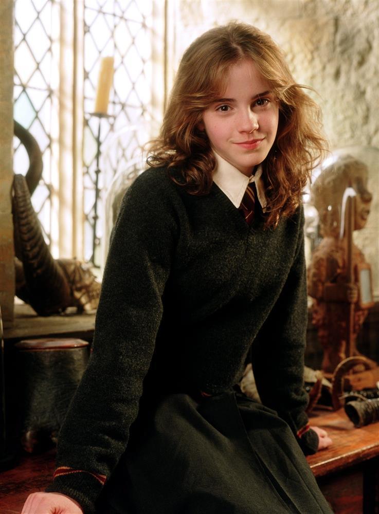 Có 85 triệu USD, Emma Watson đi học trở lại ở tuổi 33 tại Đại học Oxford-3