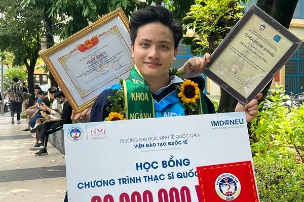 Thủ khoa Kinh tế quốc dân từng làm bảo vệ để trang trải học phí-3