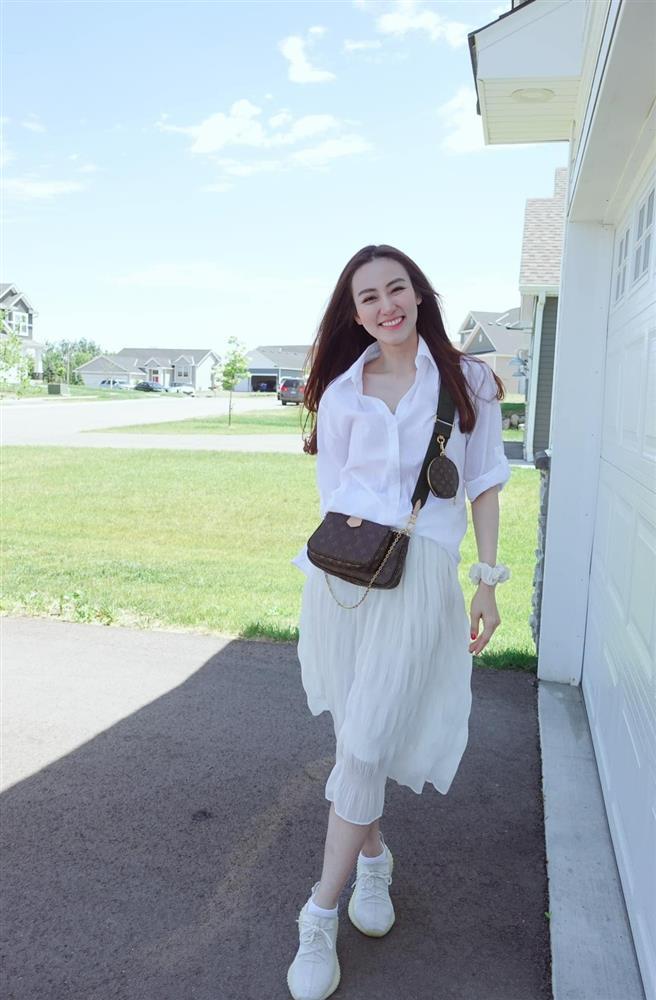 Ngân Khánh sau 8 năm kết hôn: Trẻ trung, viên mãn bên chồng Việt kiều-10