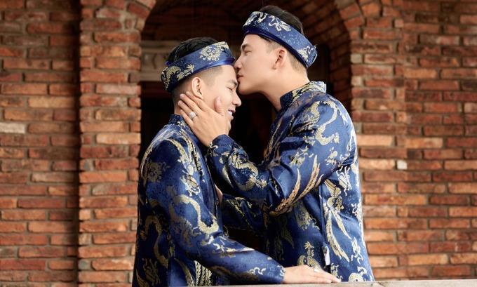 Nghệ sĩ Thanh Bạch đảm nhận vai trò MC trong đám hỏi của Hà Trí Quang - Thanh Đoàn-7