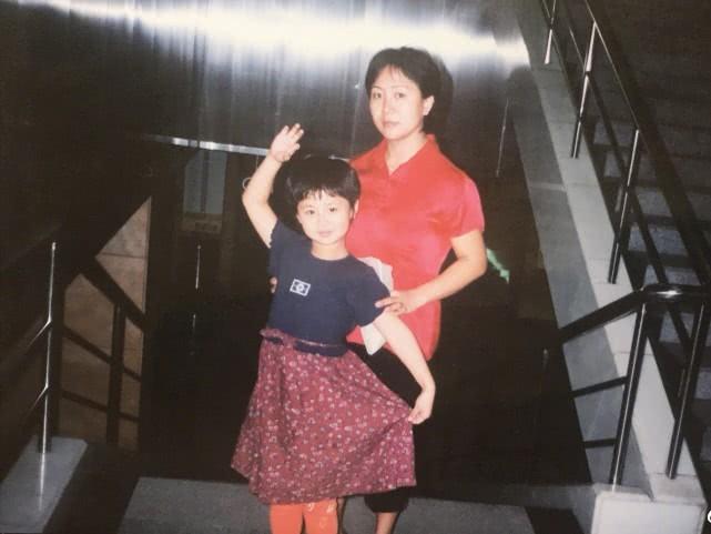 Loạt ảnh hồi nhỏ của Dương Tử: Đẹp từ trong trứng là đây-5