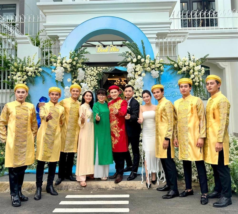 Đám hỏi Hà Trí Quang và người yêu đồng giới: Phủ kín hoa, đậm chất miền Tây-1