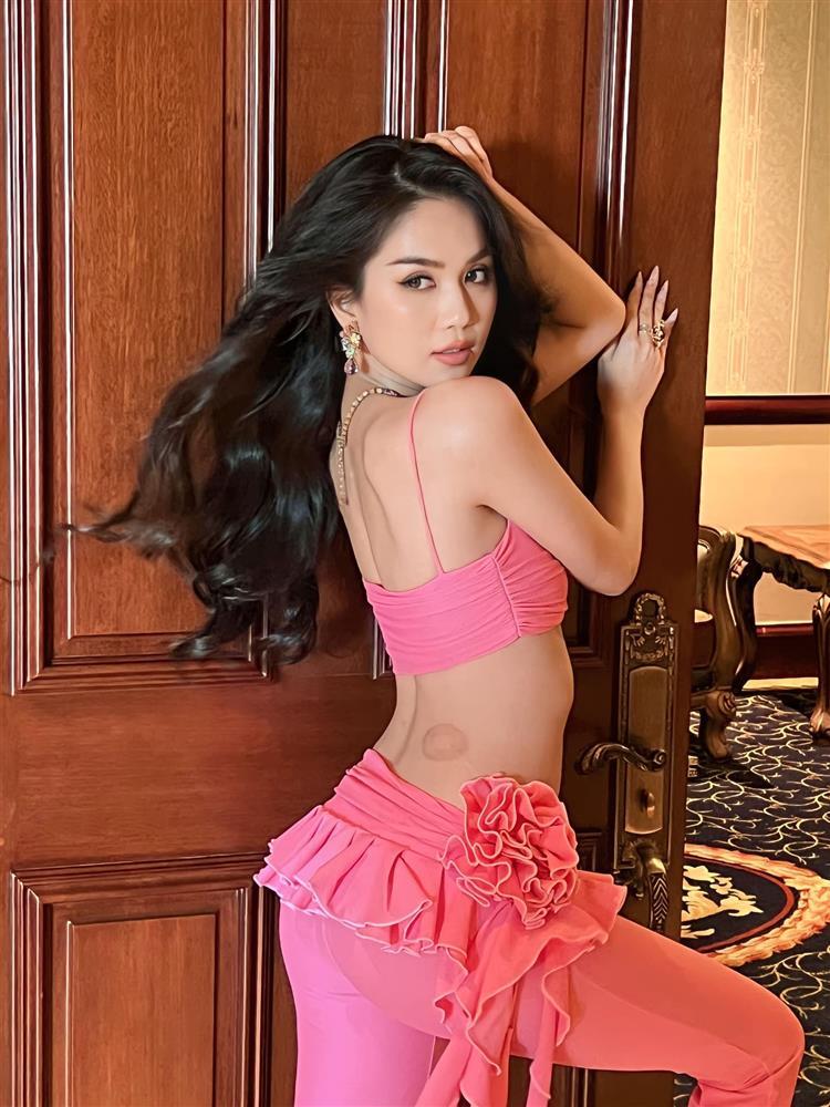 Ngọc Trinh nhiều lần vướng scandal phản cảm trước khi bị bắt-7