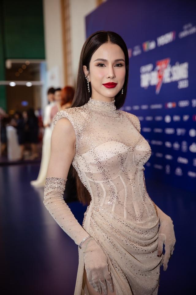 Diệp Lâm Anh bật mode sang chảnh tại họp báo Chị Đẹp, nhan sắc qua cam thường 10 điểm-1