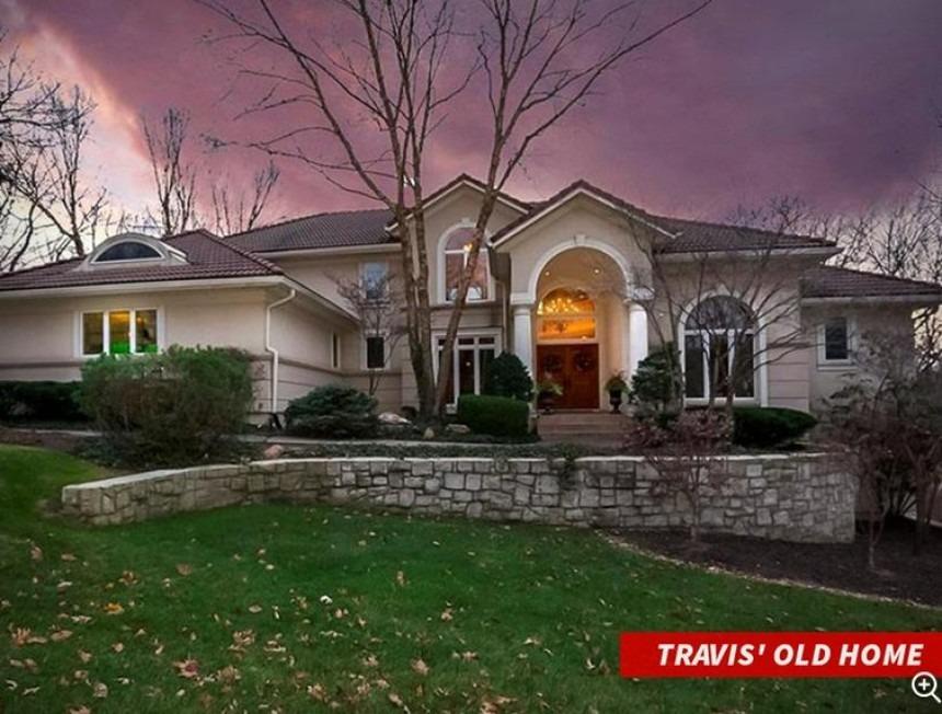 Nam cầu thủ chi 147 tỷ mua nhà rộng cả nghìn mét vuông để tiện hẹn hò Taylor Swift-2