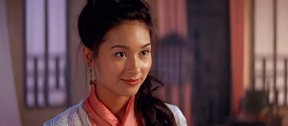 Tuổi 49 của hoa hậu từng bị vợ đại gia tát giữa đám đông vì làm kẻ thứ 3-3