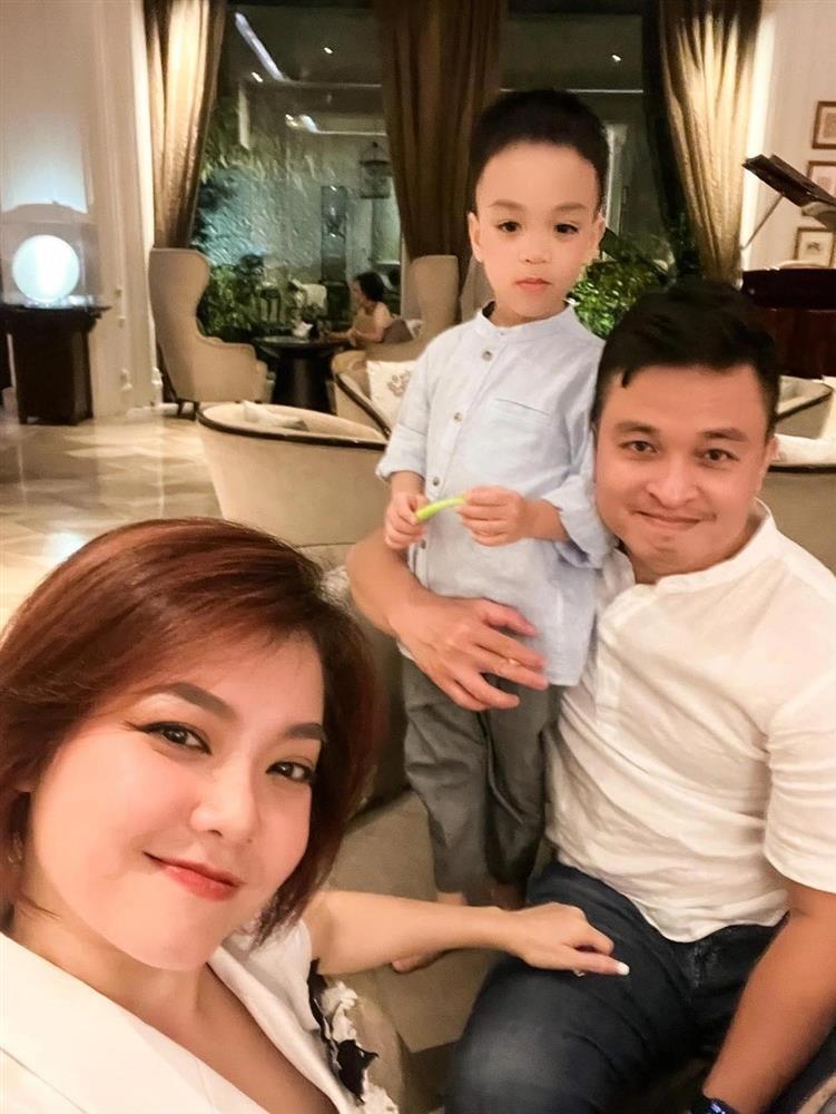 Cựu thành viên nhóm Mắt Ngọc: Tôi cũng phải đối mặt với áp lực ngoại hình-3