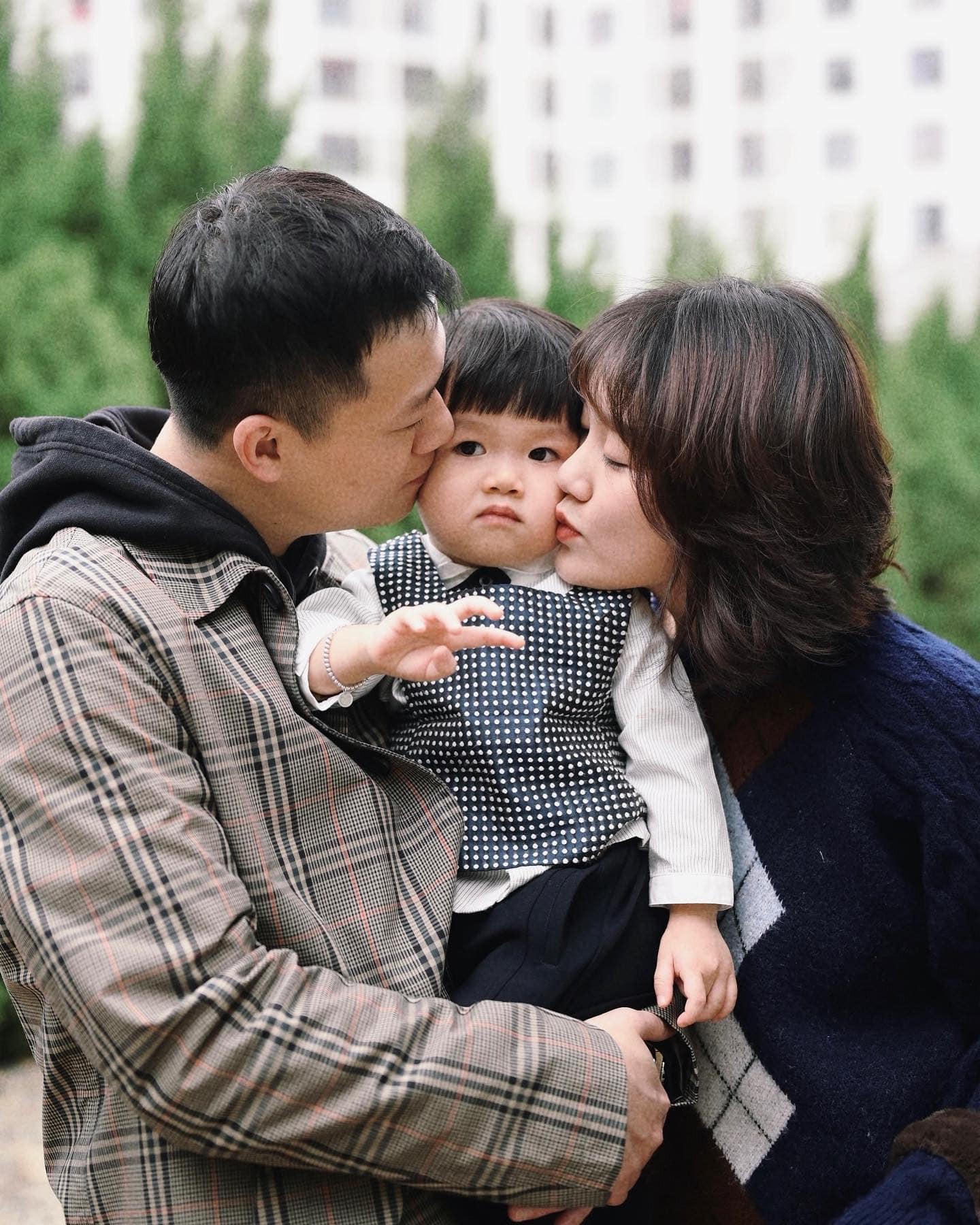 Vợ trẻ như học sinh cấp 3 của MC Trần Ngọc Đường Lên Đỉnh Olympia-2