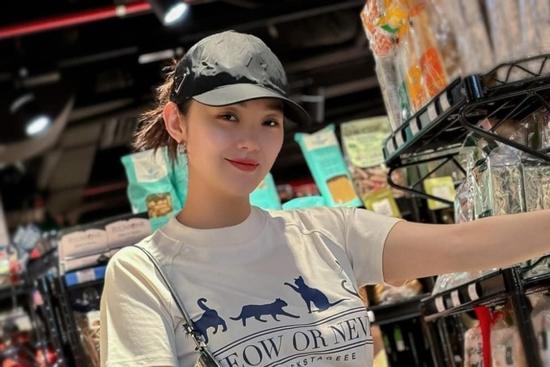 Minh Hằng than thở bị 'tiền đình' vì một thói quen mà hội chị em thường mắc phải