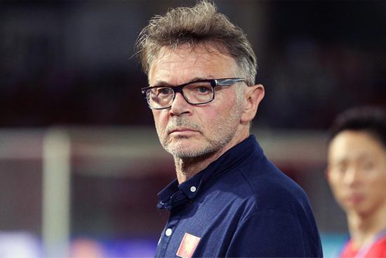 HLV Philippe Troussier liệu có phù hợp với tuyển Việt Nam?