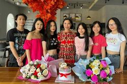 Cuộc sống của bà mẹ ở Hà Nội có 2 tử cung sinh 7 con