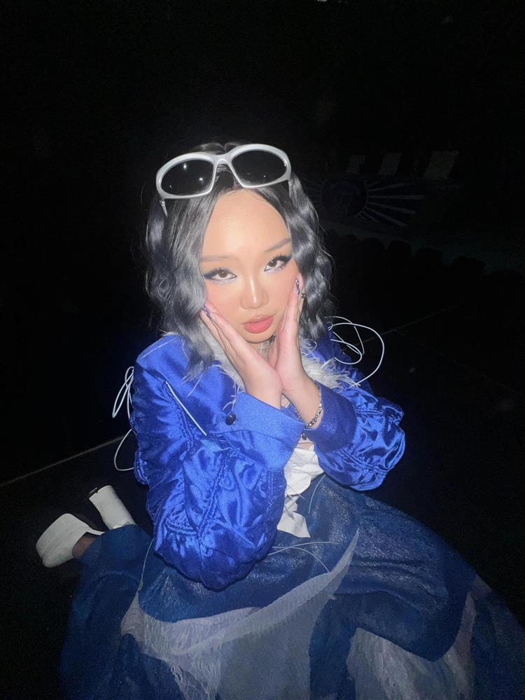 Nữ sinh 19 tuổi tại Vietnam Idol bị chê vì ăn mặc phóng khoáng, trang điểm đậm-7