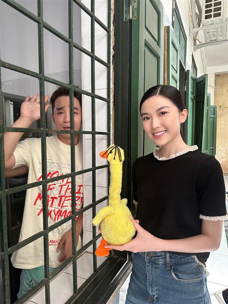 Dàn diễn viên đóng công an chia tay phim Biệt Dược Đen-5