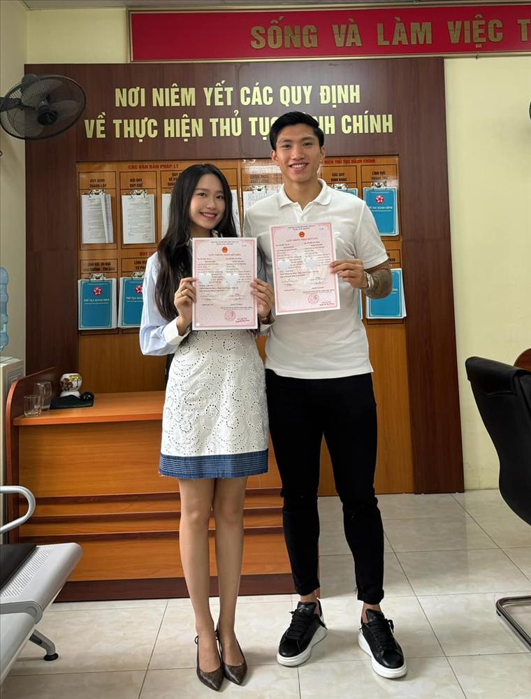 Hé lộ không gian phòng ngủ của Đoàn Văn Hậu và vợ sắp cưới Doãn Hải My-1