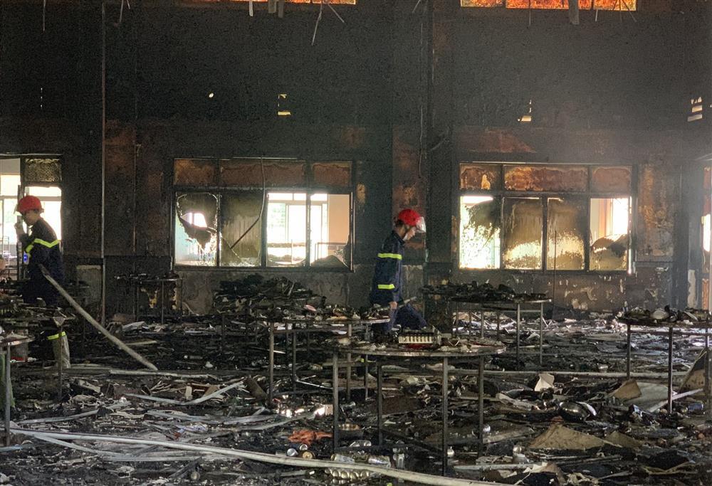 Cháy lớn tại hội trường tiệc cưới, cô dâu chú rể cùng 500 khách chạy thoát thân-3