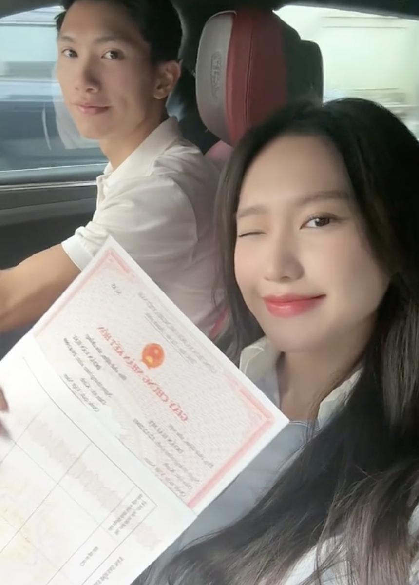 Hội bạn thân dặn dò Văn Hậu khi kết hôn Hải My: Em luôn phải nhận sai dù không có lỗi-1