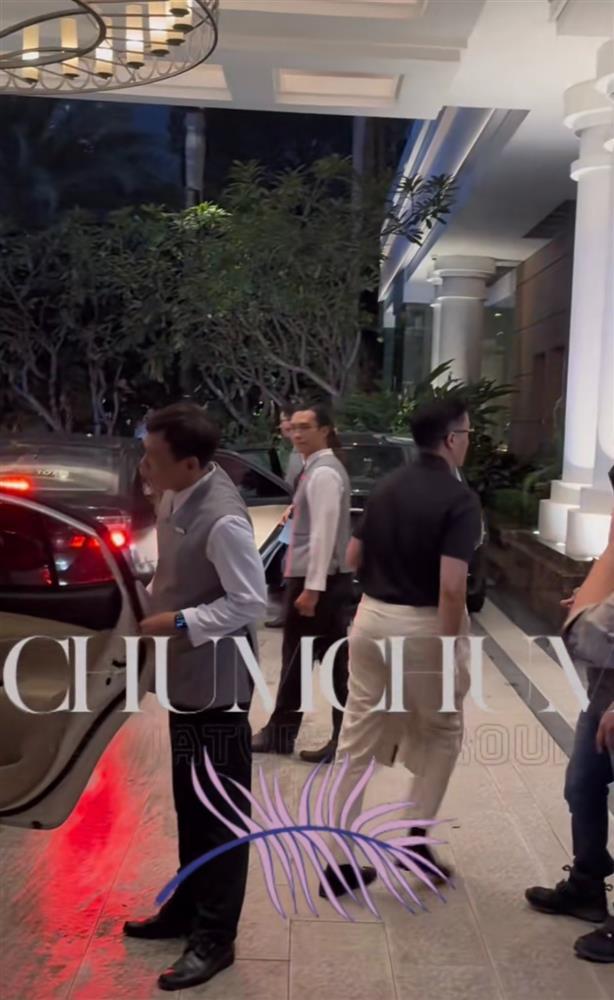 Những vị khách đầu tiên đến đám cưới Thanh Hằng: Hồ Ngọc Hà - Kim Lý tình tứ, Lương Mạnh Hải lẻ bóng-6