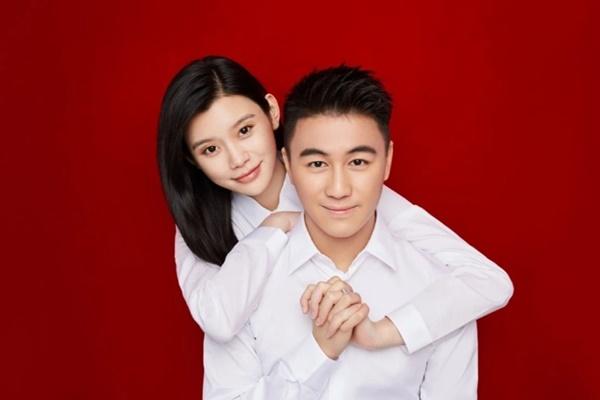 Giáo viên về hưu bất ngờ trở thành người mẫu thời trang ở tuổi 88-6