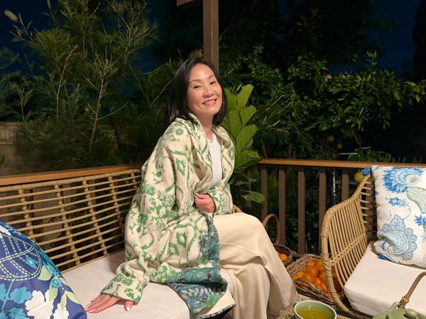 Sao Việt ly hôn tuổi xế chiều: Nghệ sĩ Hồng Đào U70 thăng hoa cả nhan sắc lẫn sự nghiệp-5