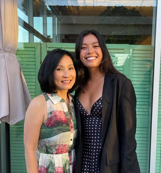 Sao Việt ly hôn tuổi xế chiều: Nghệ sĩ Hồng Đào U70 thăng hoa cả nhan sắc lẫn sự nghiệp-8