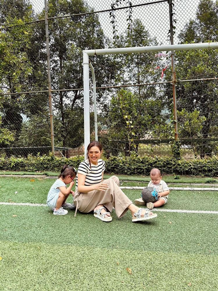 Diễn viên Phanh Lee cùng con trải nghiệm cuộc sống nông thôn-3