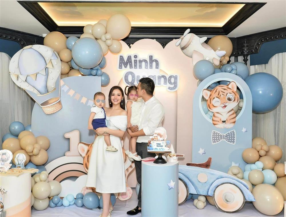 Diễn viên Phanh Lee cùng con trải nghiệm cuộc sống nông thôn-7