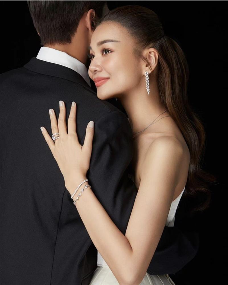 Hé lộ không gian đám cưới riêng tư của Thanh Hằng và chồng nhạc trưởng-8