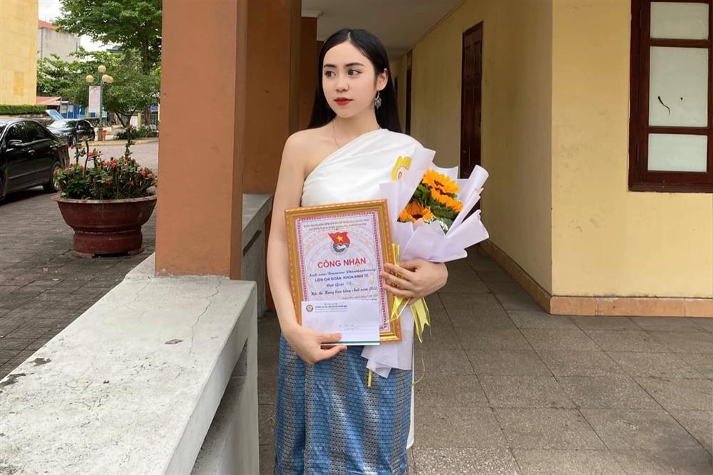 Nữ du học sinh Lào xinh đẹp, nổi tiếng nhờ yêu thích văn hóa Việt Nam-4