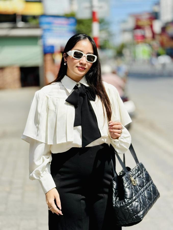 Mẹ bỉm Khánh Thi vượt chỉ tiêu 10kg sau sinh, Phan Hiển tâm lý chốt một câu ấm lòng-3