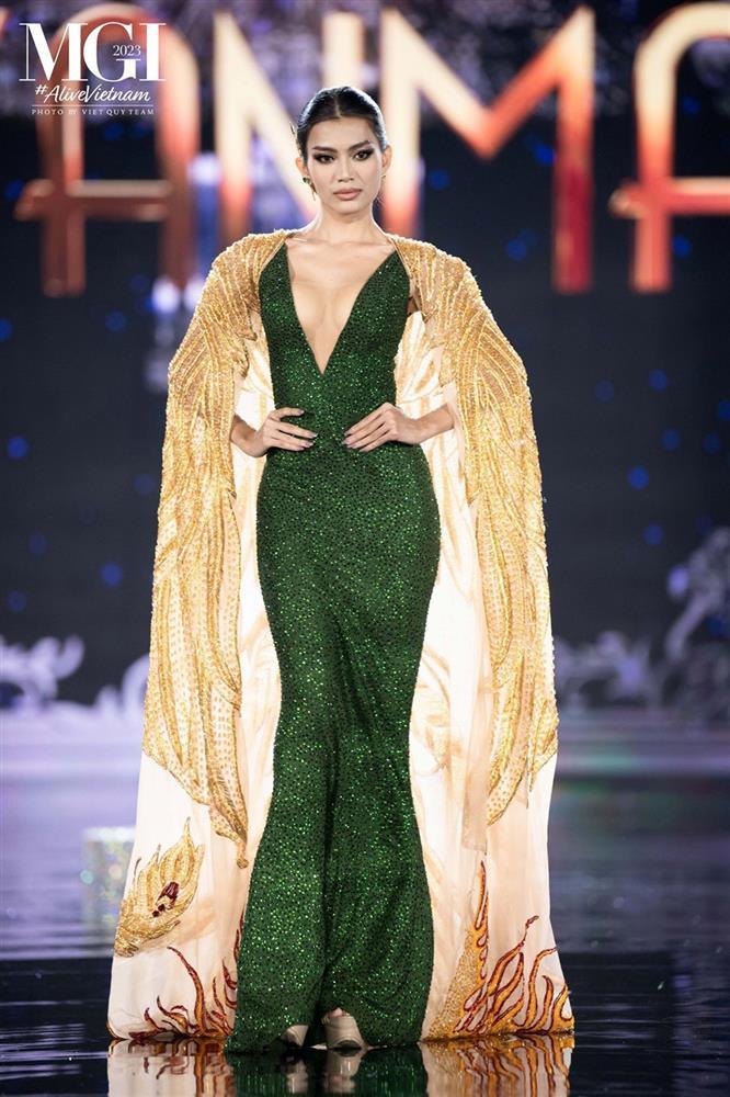 Bán kết Miss Grand 2023: HH Thái Lan lỗi trang phục, Hoàng Phương chưa nổi bật-5