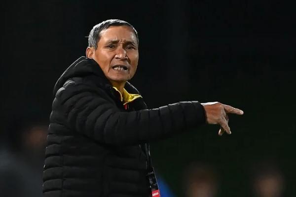 VFF: HLV Mai Đức Chung chưa đề đạt nguyện vọng sau khi hết hợp đồng-2