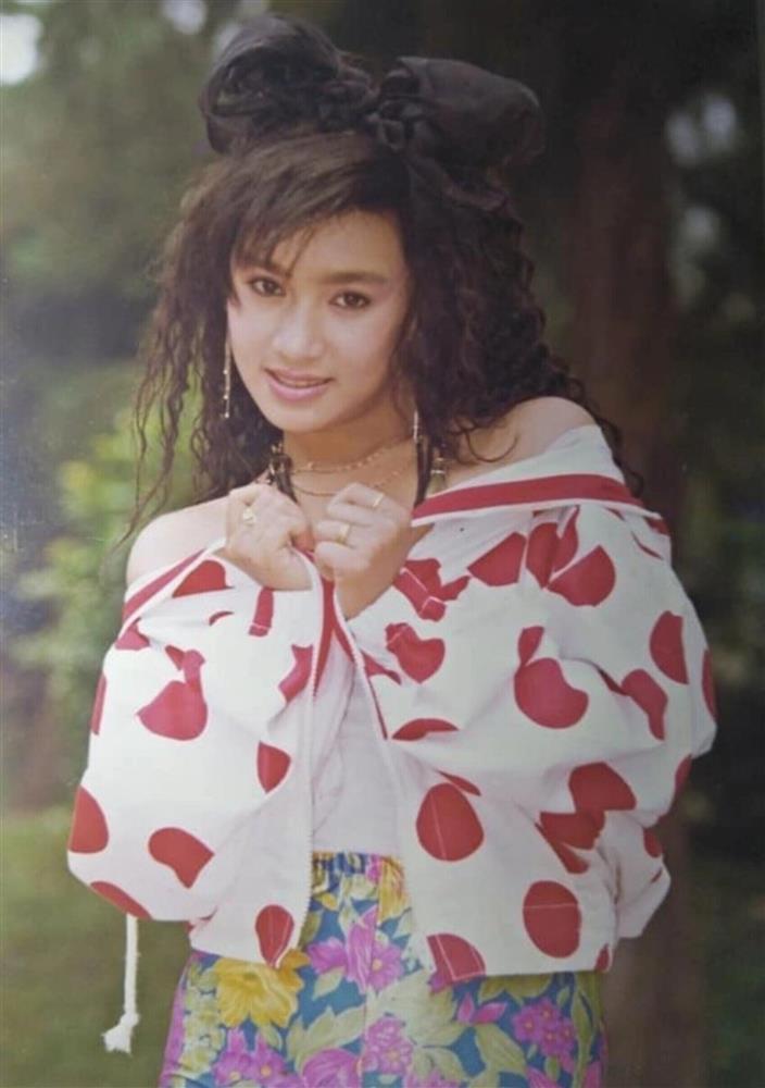 Loạt ảnh hiếm 30 năm trước của Nữ hoàng ảnh lịch nóng bỏng nhất Y Phụng-9