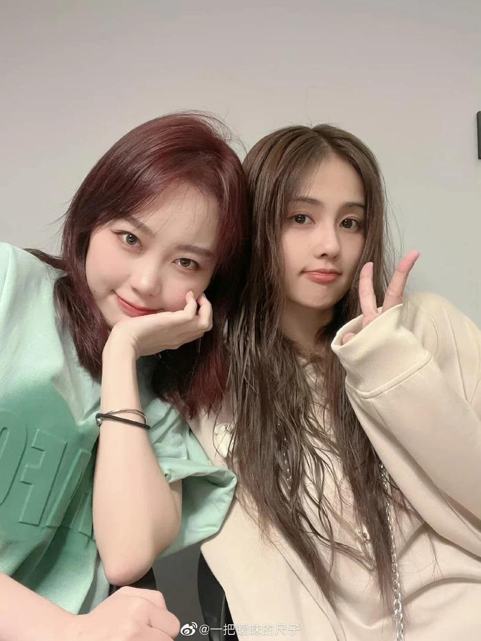 Mối quan hệ đặc biệt của Bạch Lộc và cô trợ lý của mình-5