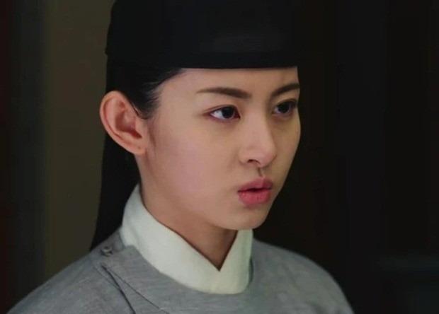 Màn cải trang nam giả trân của mỹ nhân phim cổ trang-2