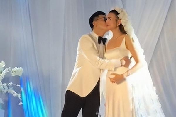 Sau đám cưới, vợ chồng Thanh Hằng ở đâu: Biệt thự như lâu đài hay căn hộ cao cấp sang trọng?-20