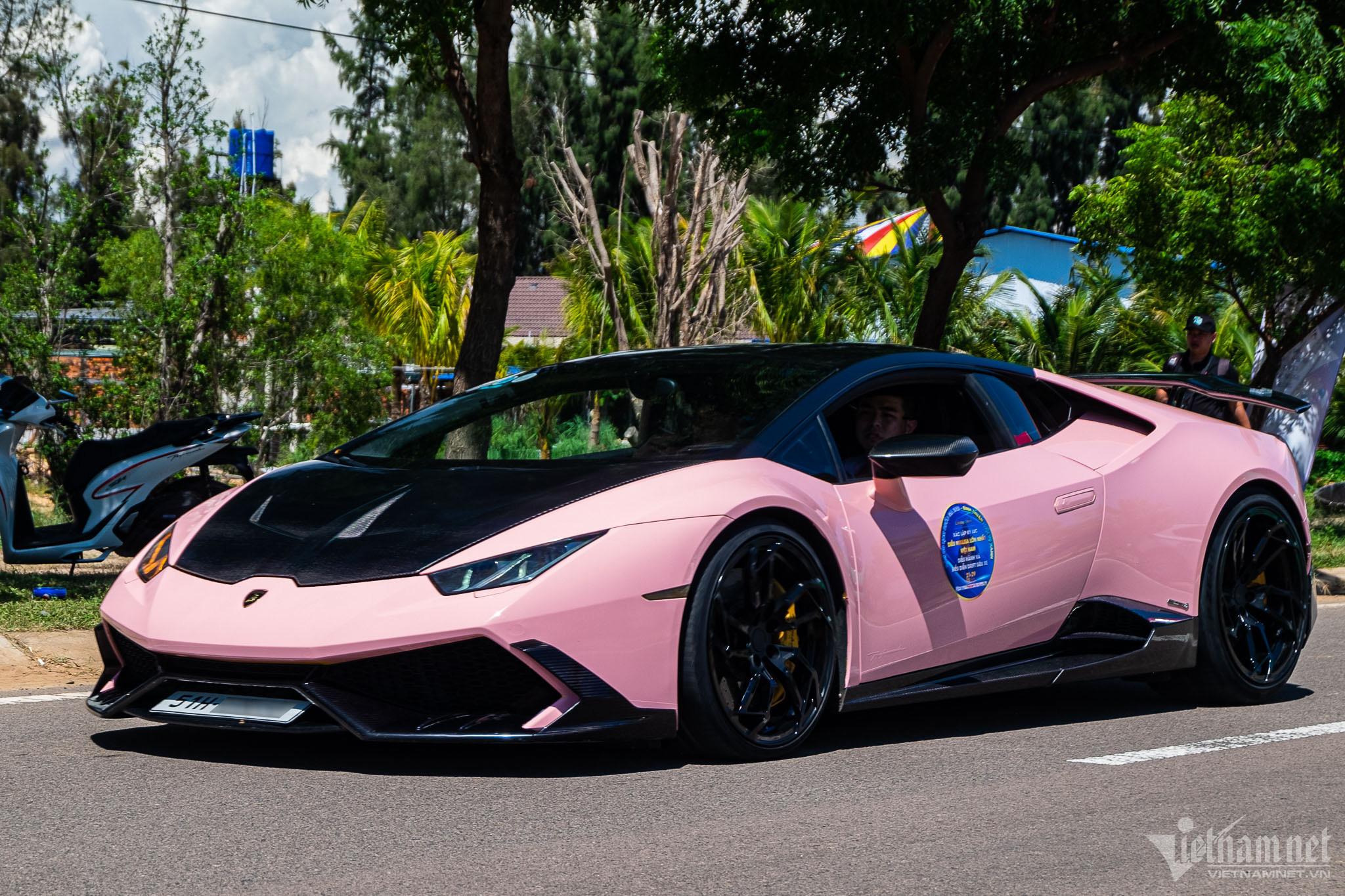 Choáng đại gia Sài Gòn đi phượt bằng dàn siêu xe hàng trăm tỷ ra Bình Thuận-13