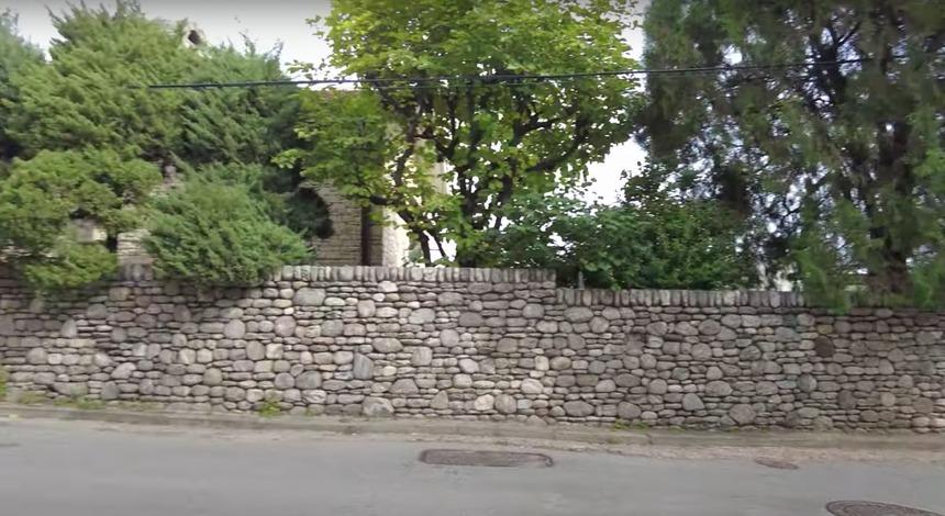 Rộ nghi vấn V (BTS) đến nhà của Jennie (BLACKPINK) sau concert của Harry Style?-1