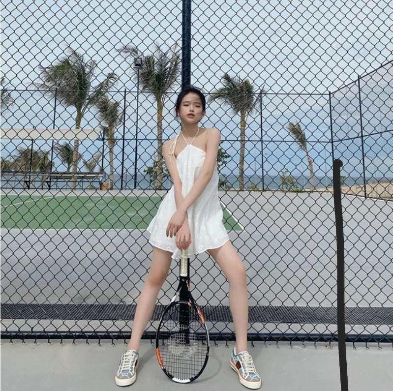 Elly Trần và dàn sao Việt mặc hở chơi tennis, có người diện cả đồ bơi ra sân-3