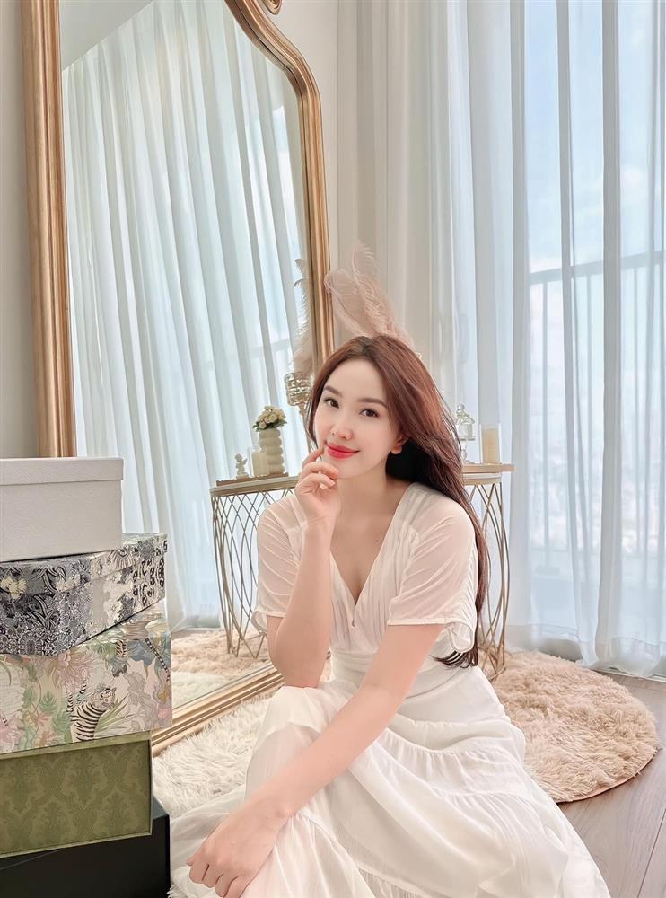 Bảo Thy làm dâu hào môn: Ngày càng gợi cảm, ở biệt thự xa hoa-8