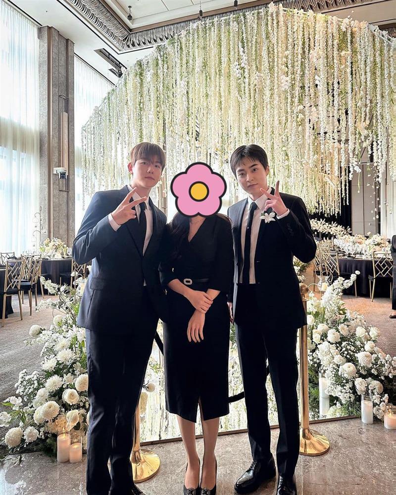Chen (EXO) tổ chức đám cưới bất chấp phẫn nộ từ fan, nhan sắc cô dâu thế nào?-6