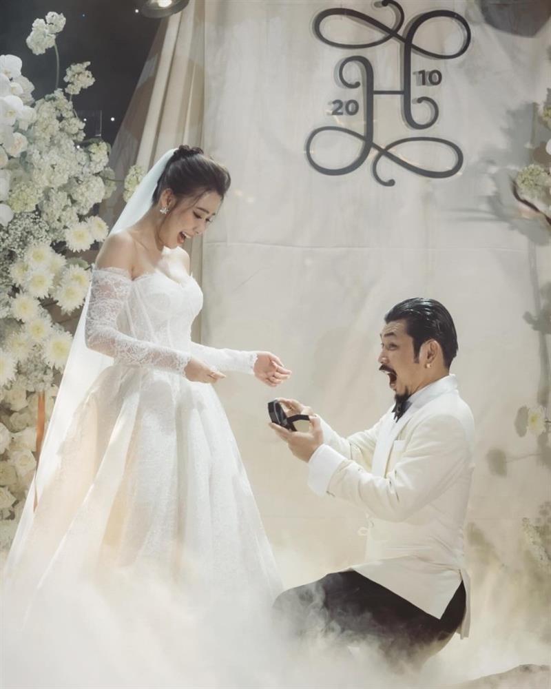 Diễn viên Bụi đời chợ Lớn khóc như mưa khi cưới vợ hoa khôi sau 13 năm yêu-2