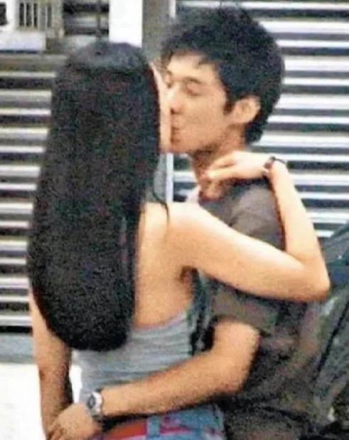 Hậu ly hôn Uông Phong, mối tình buồn năm 25 tuổi của Chương Tử Di bất ngờ bị khơi lại-2