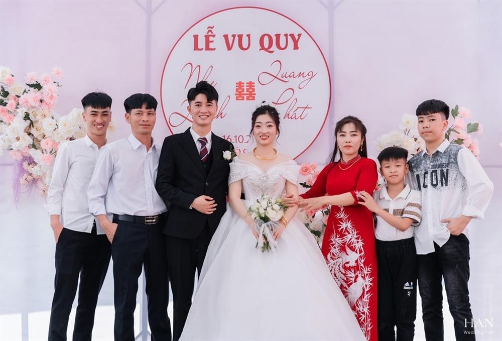 Chuyện tình định mệnh Hà Nội: Nhà trai đối diện nhà gái, rước dâu 5 phút-2