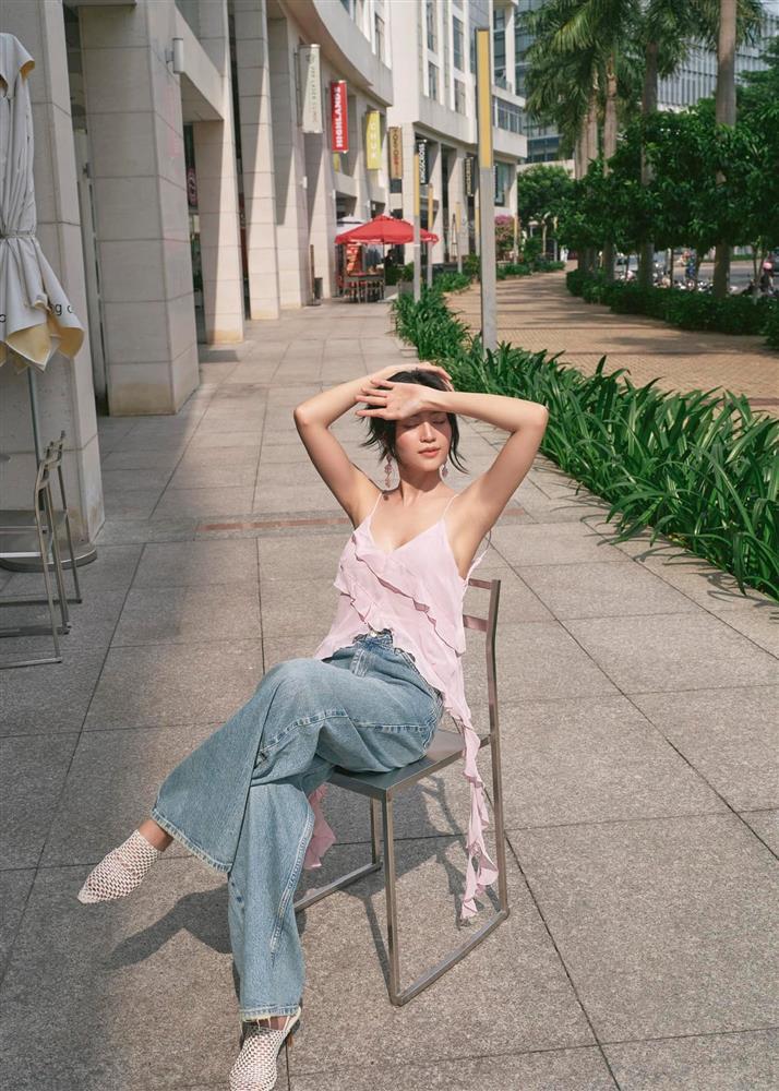 Ninh Dương Lan Ngọc nổi loạn với style phong trần, bụi bặm ở tuổi 34-2