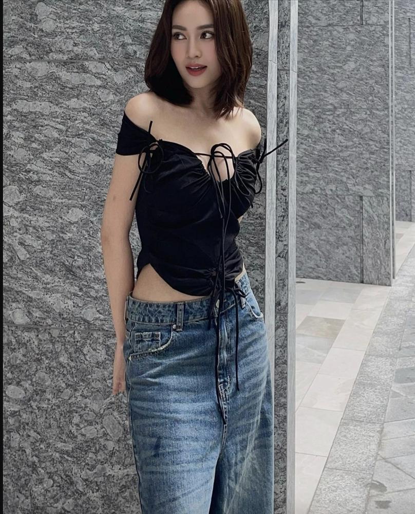 Ninh Dương Lan Ngọc nổi loạn với style phong trần, bụi bặm ở tuổi 34-6