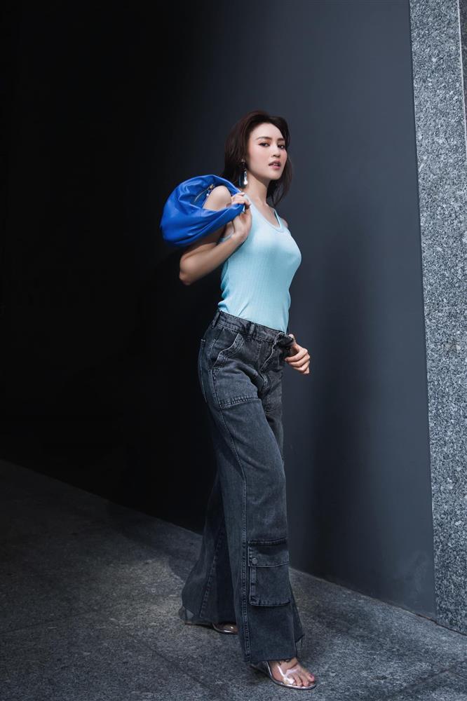 Ninh Dương Lan Ngọc nổi loạn với style phong trần, bụi bặm ở tuổi 34-7