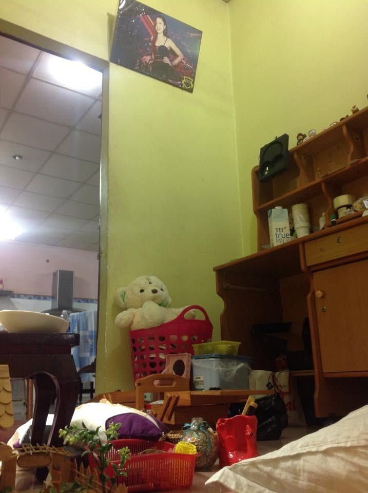 Bất ngờ về ngôi nhà trong hẻm nhỏ của nàng Á hậu bắt được hoa cưới từ Thanh Hằng-8