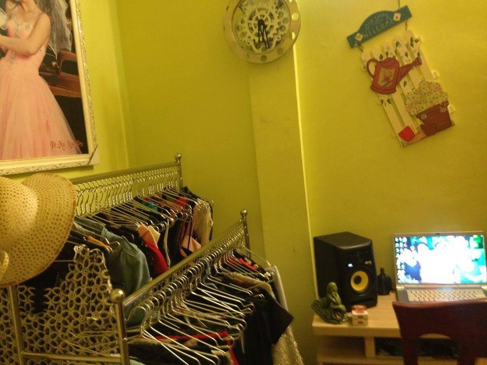 Bất ngờ về ngôi nhà trong hẻm nhỏ của nàng Á hậu bắt được hoa cưới từ Thanh Hằng-9