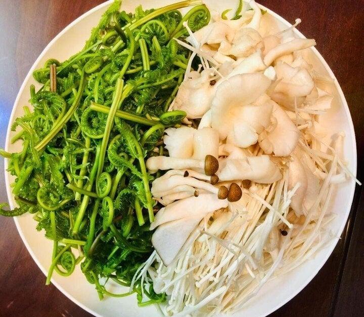 Miền Tây có mấy loại rau tên nghe lạ tai nhưng đem làm món ăn lại rất hấp dẫn-2