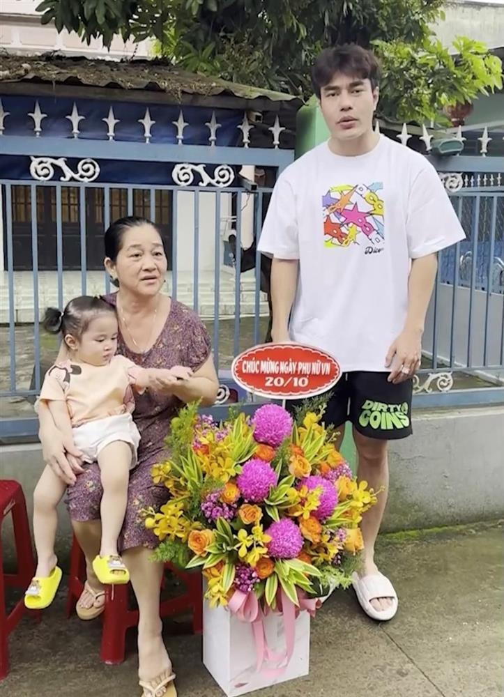 Lê Dương Bảo Lâm nghẹn ngào tiết lộ tâm nguyện cuối đời của mẹ vợ khiến dân tình xót xa-3
